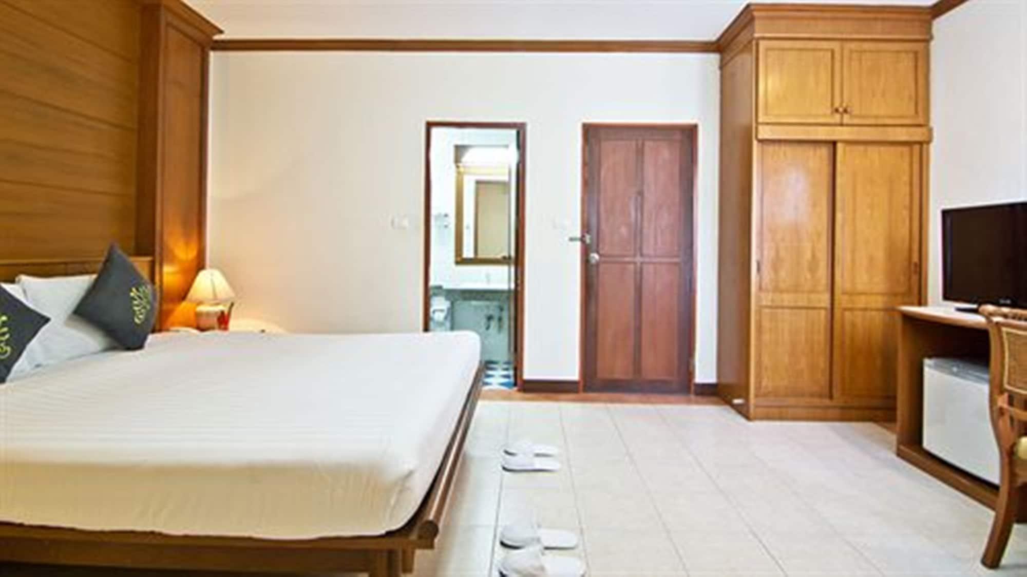 Palmyra Patong Resort Phuket - Sha Extra Plus Ngoại thất bức ảnh